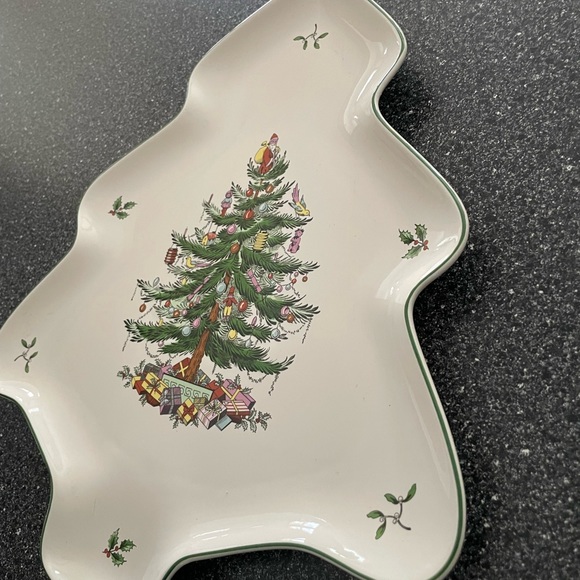 Beautiful Spode Christmas Tree serving plate. - Picture 3 of 6